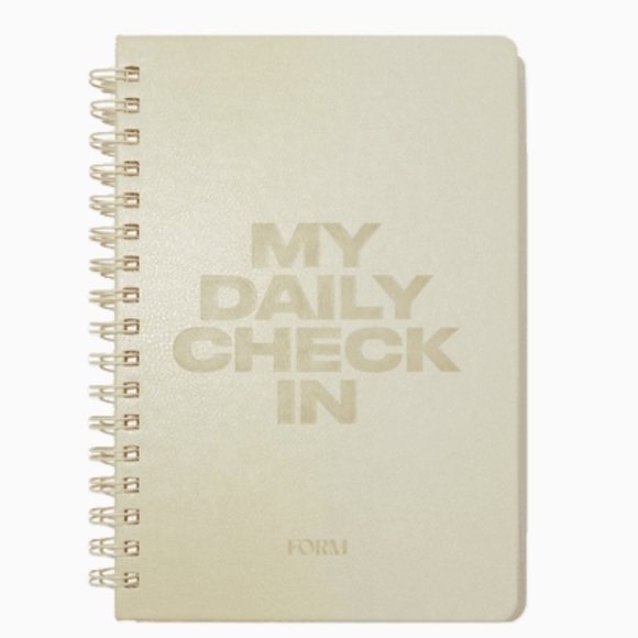 Daily Check In Journal + 6 Months Membership - Picture 2 of 4